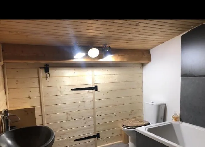 Epicanthus 8 Praloup 1600 Chalet Uvernet-Fours